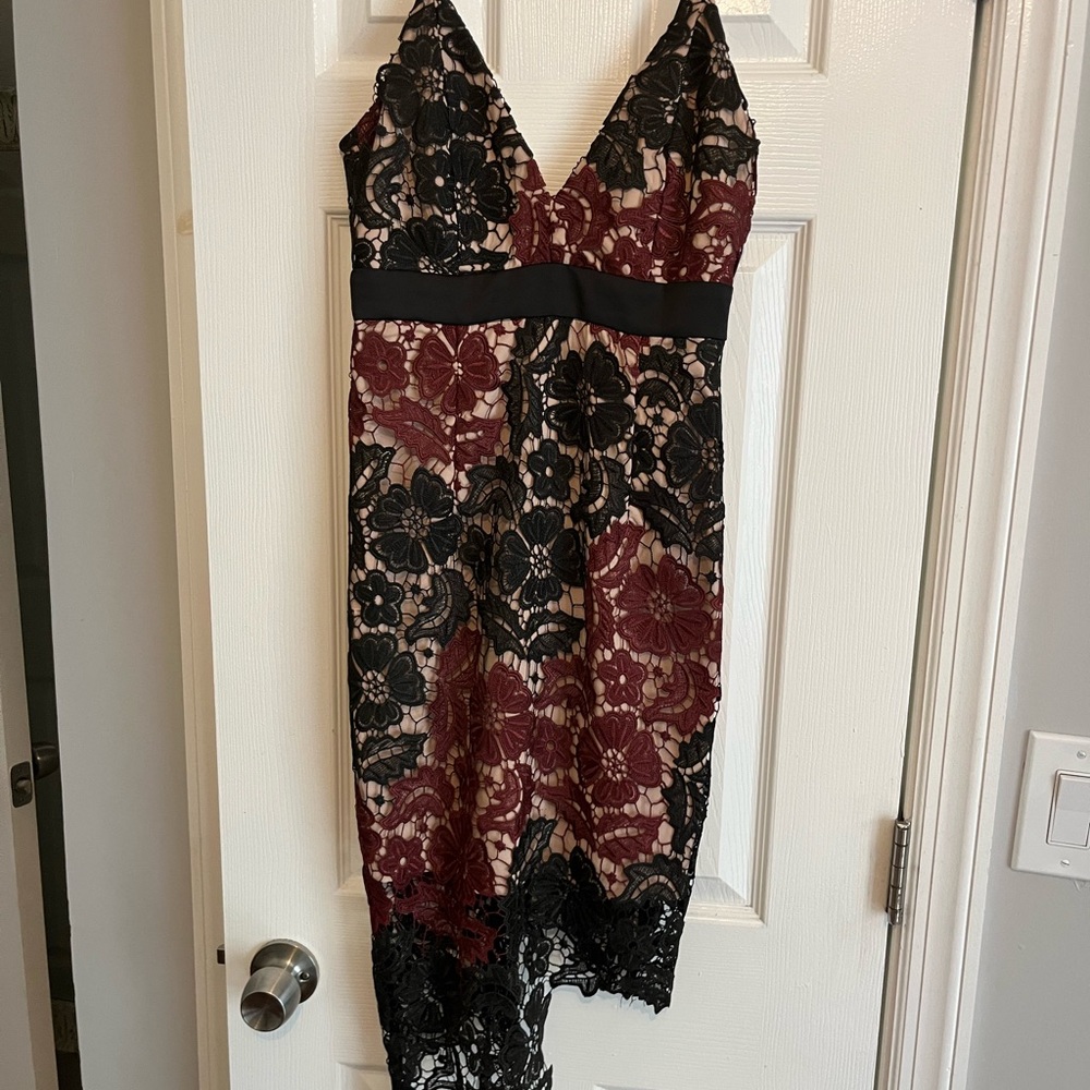 Elegant Black and Burgundy Lace Dress